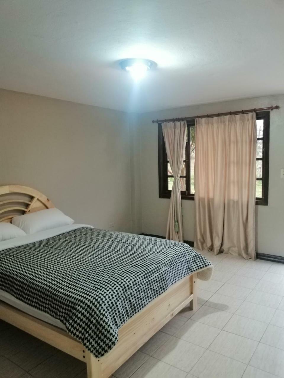 Hosteria El Tisaleno أمباتو المظهر الخارجي الصورة