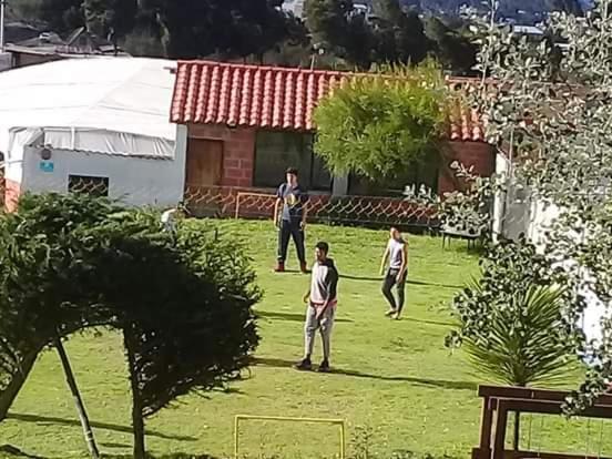 Hosteria El Tisaleno أمباتو المظهر الخارجي الصورة